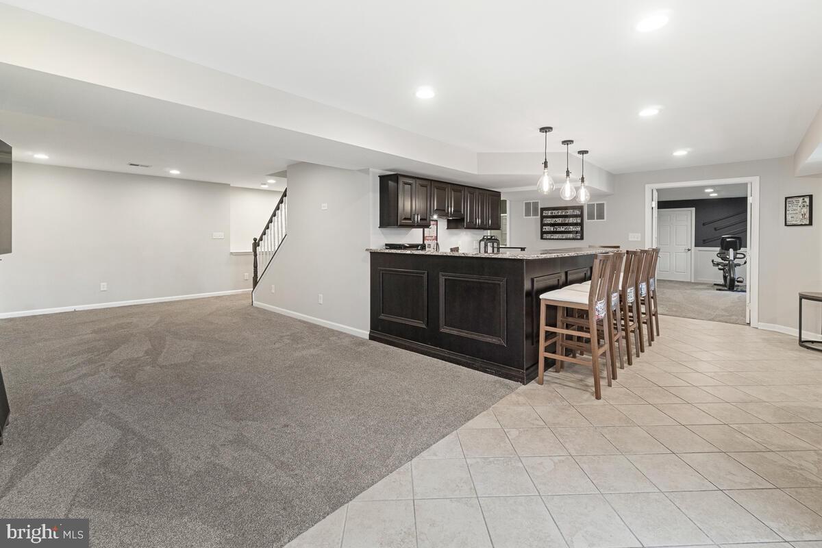 WINDSOR KNOLLS - Residential