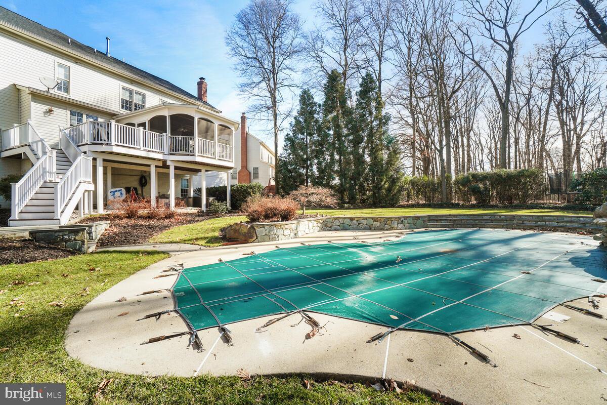 WINDSOR KNOLLS - Residential