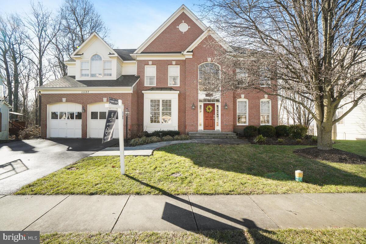 WINDSOR KNOLLS - Residential