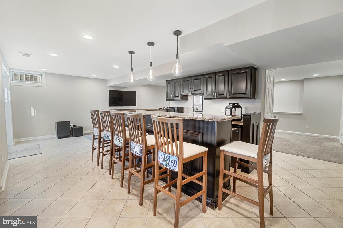 WINDSOR KNOLLS - Residential