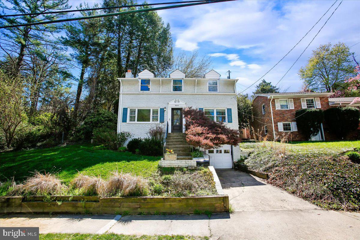 LORCOM GROVE - Residential