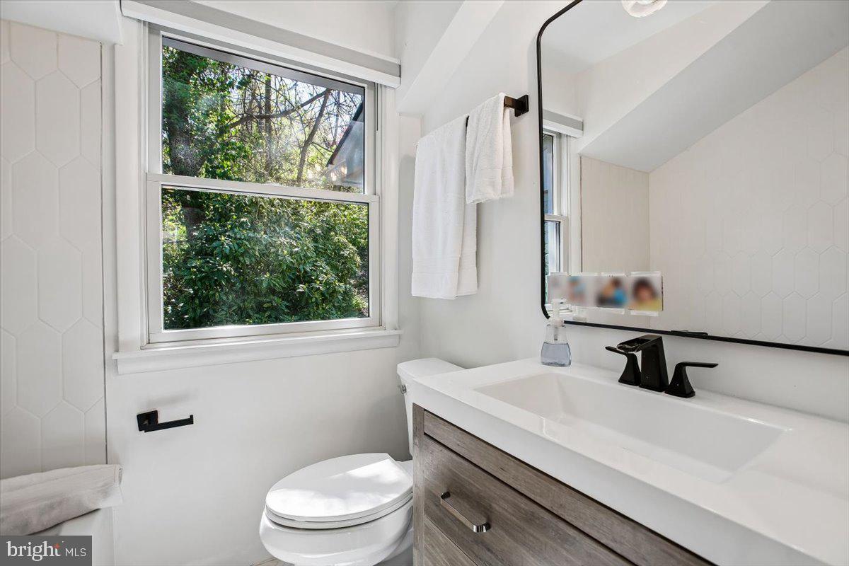 LORCOM GROVE - Residential