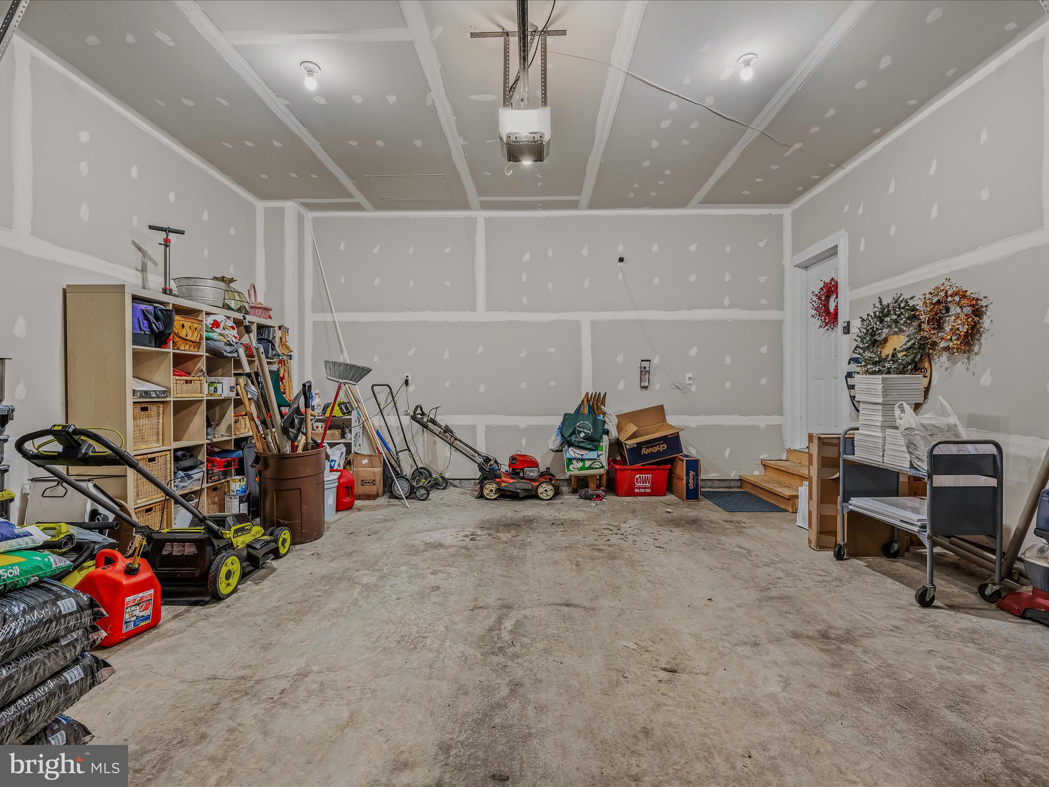 SPRINGDALE FARM - Residential