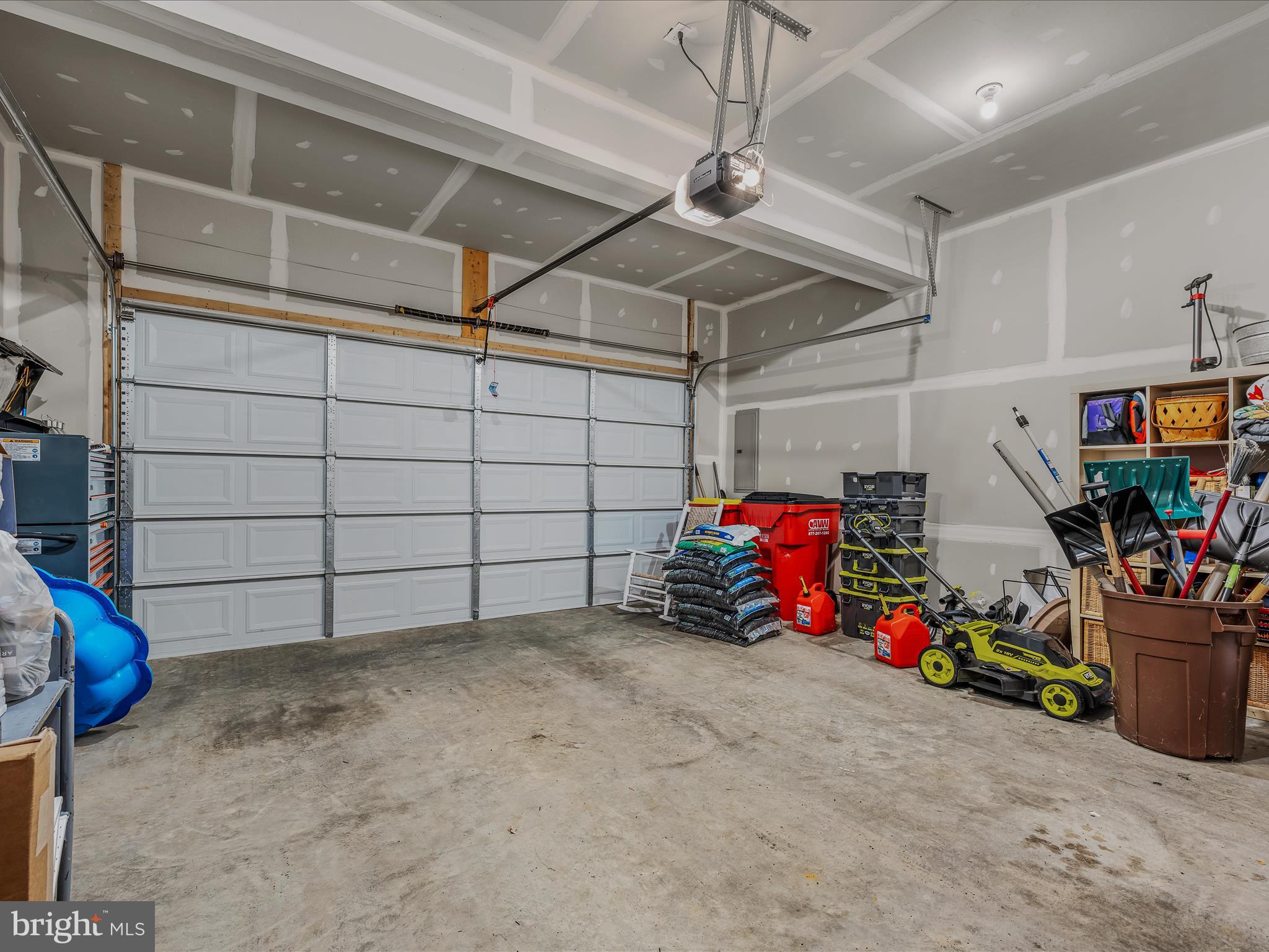 SPRINGDALE FARM - Residential