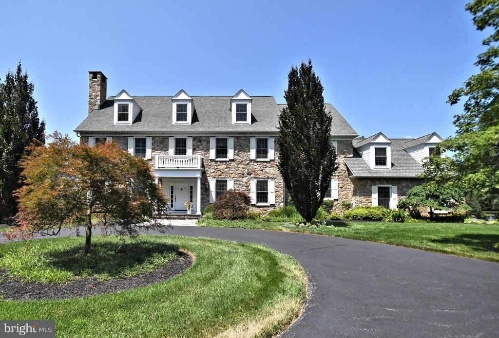 Photo of 1811 Hollow Road, COLLEGEVILLE, PA 19426 (MLS # PAMC2151186)