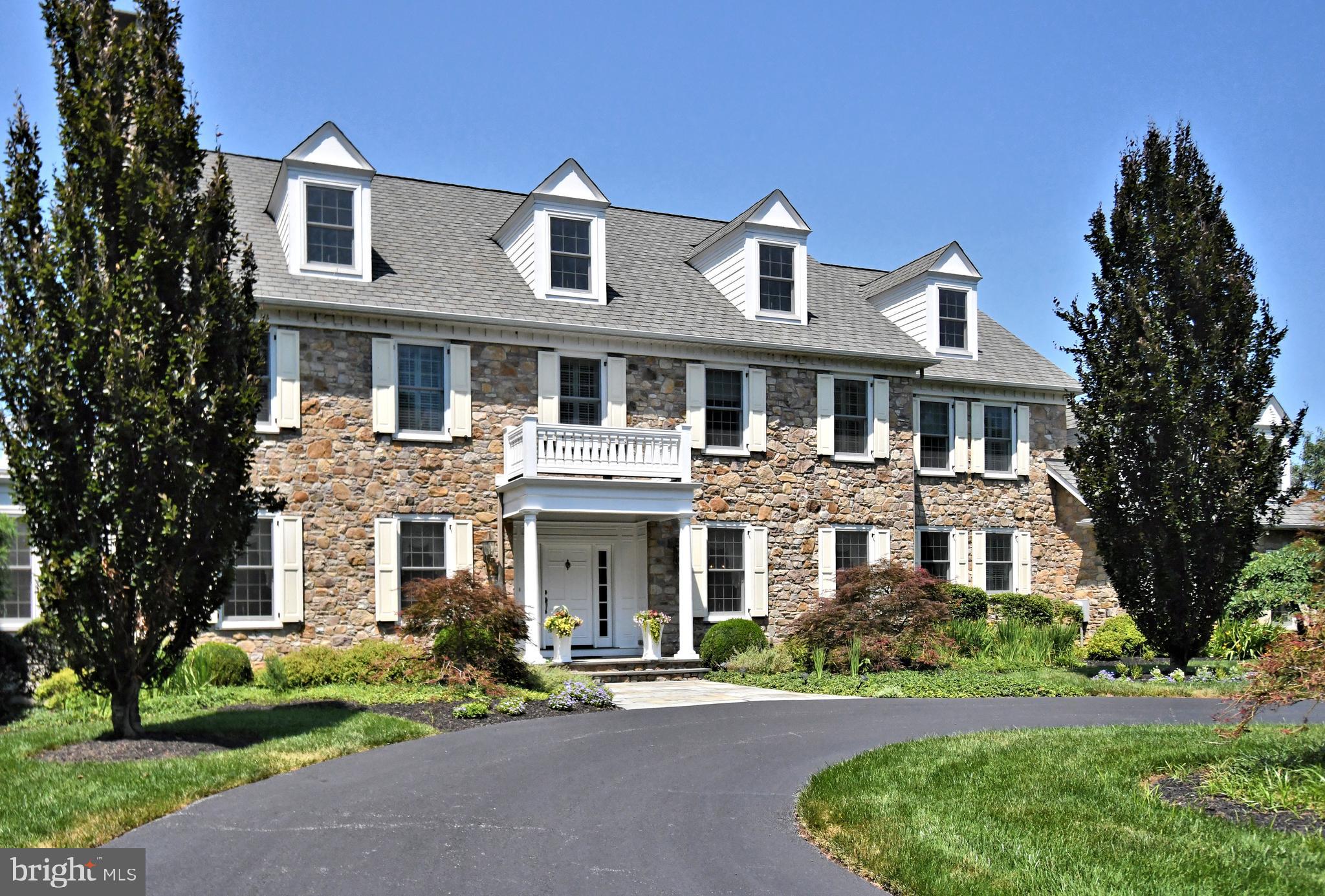 1811 HOLLOW ROAD