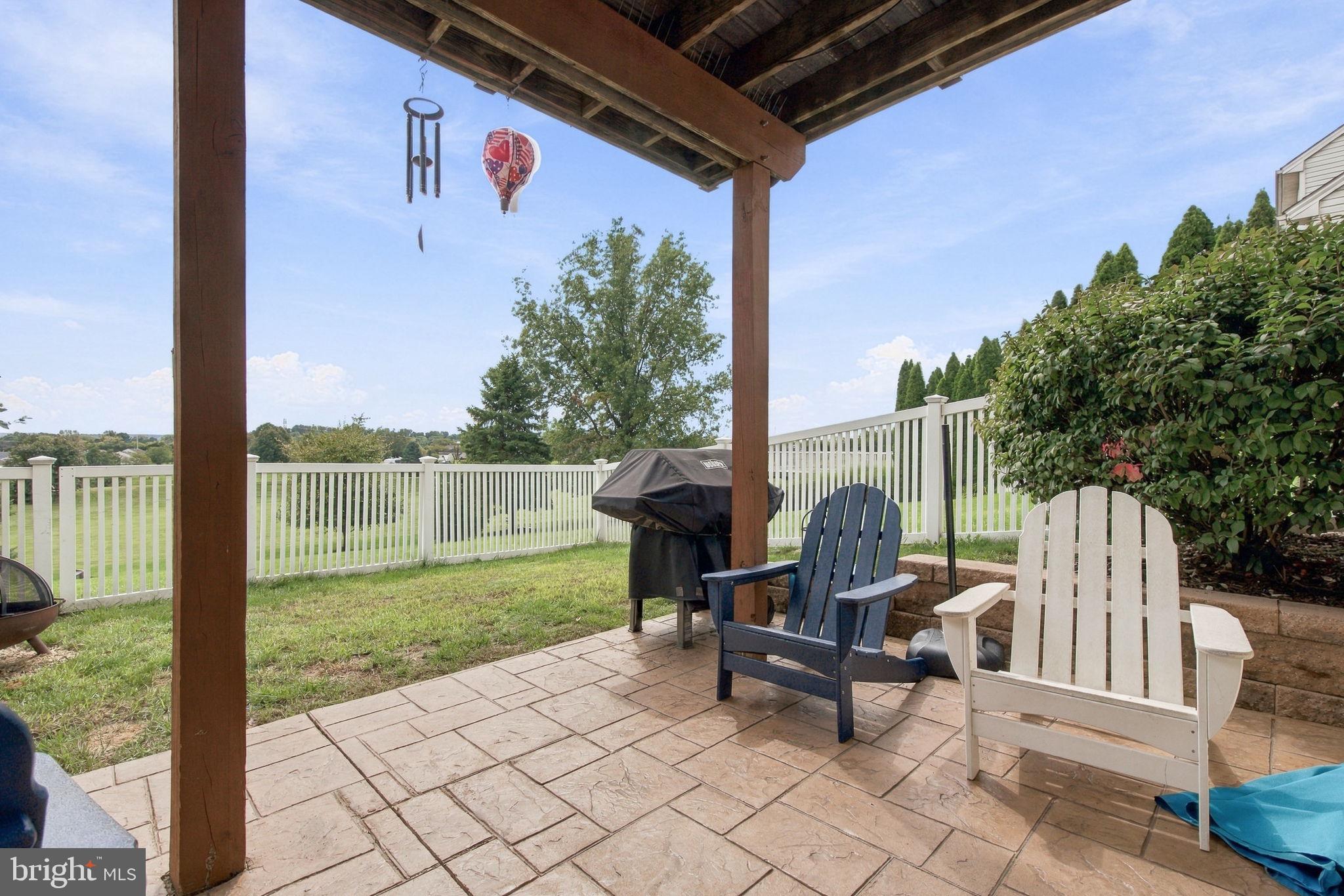 556 HARVEST DRIVE