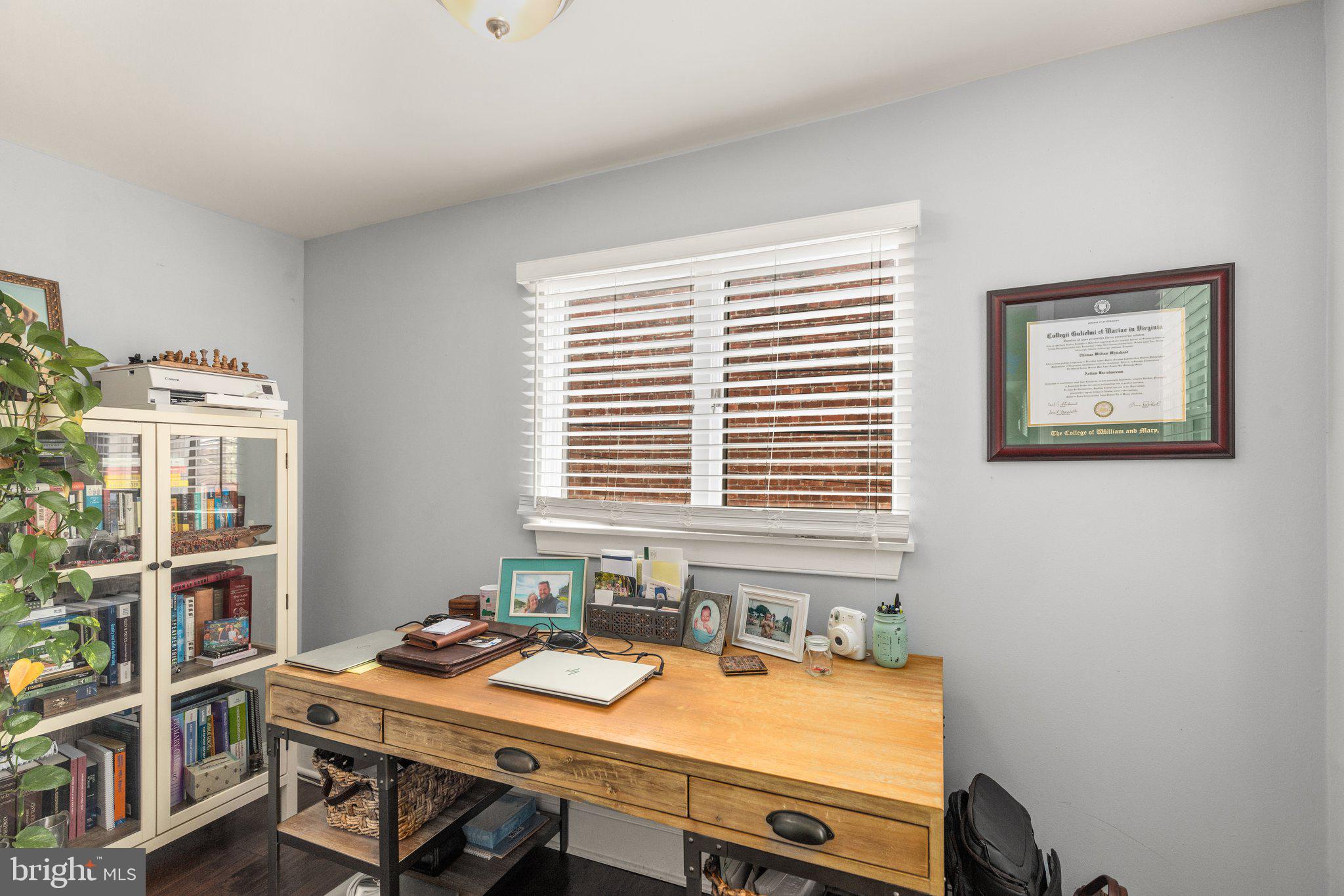 BUTCHERS HILL - Residential