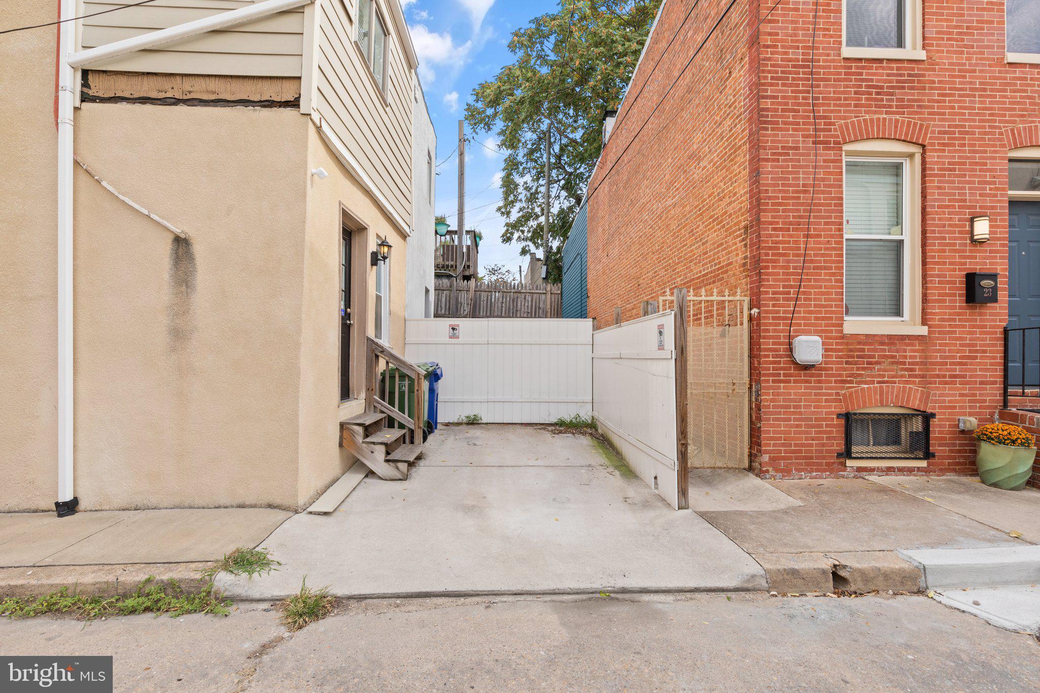 BUTCHERS HILL - Residential