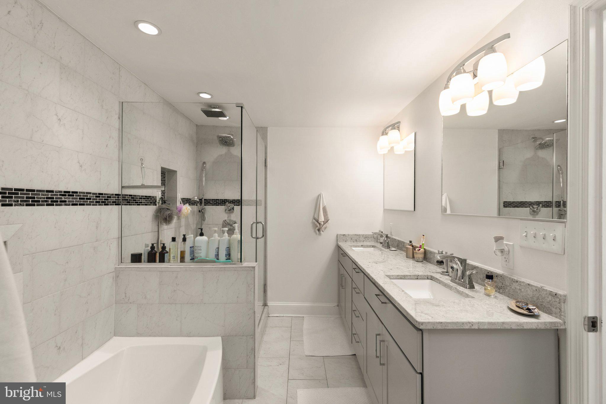 BUTCHERS HILL - Residential