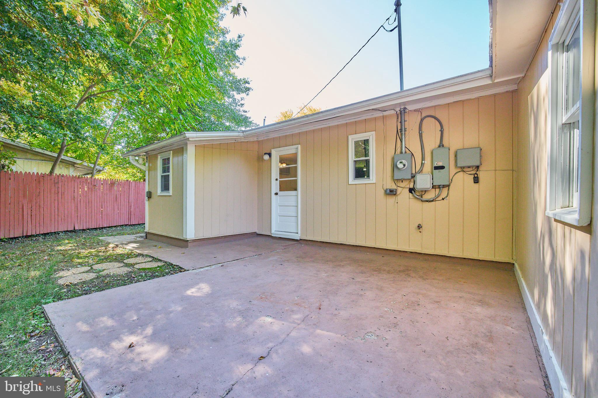 BELMONT - Residential Lease