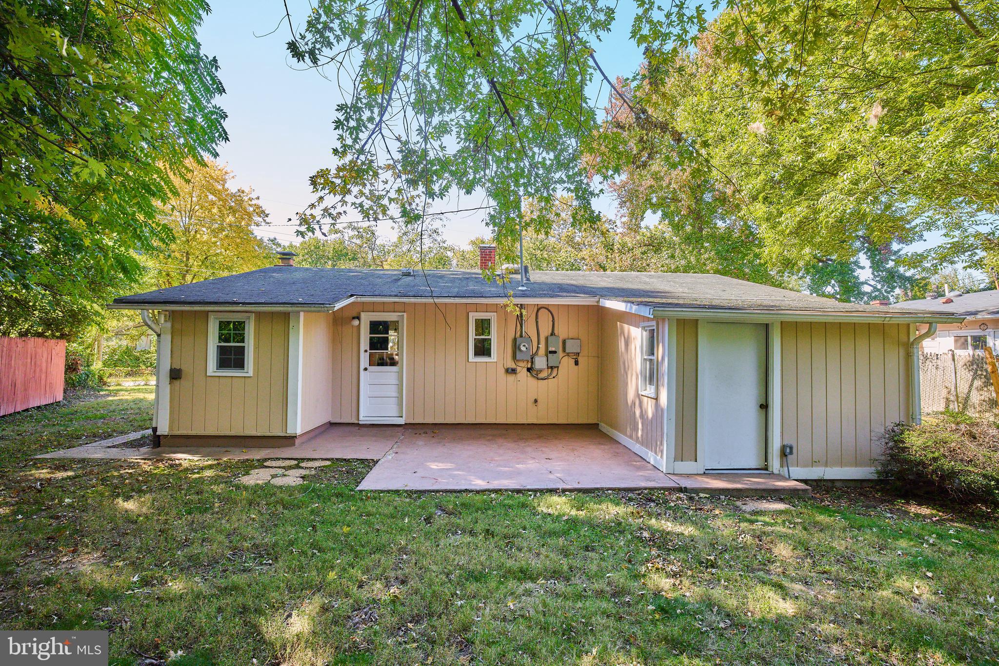 BELMONT - Residential Lease