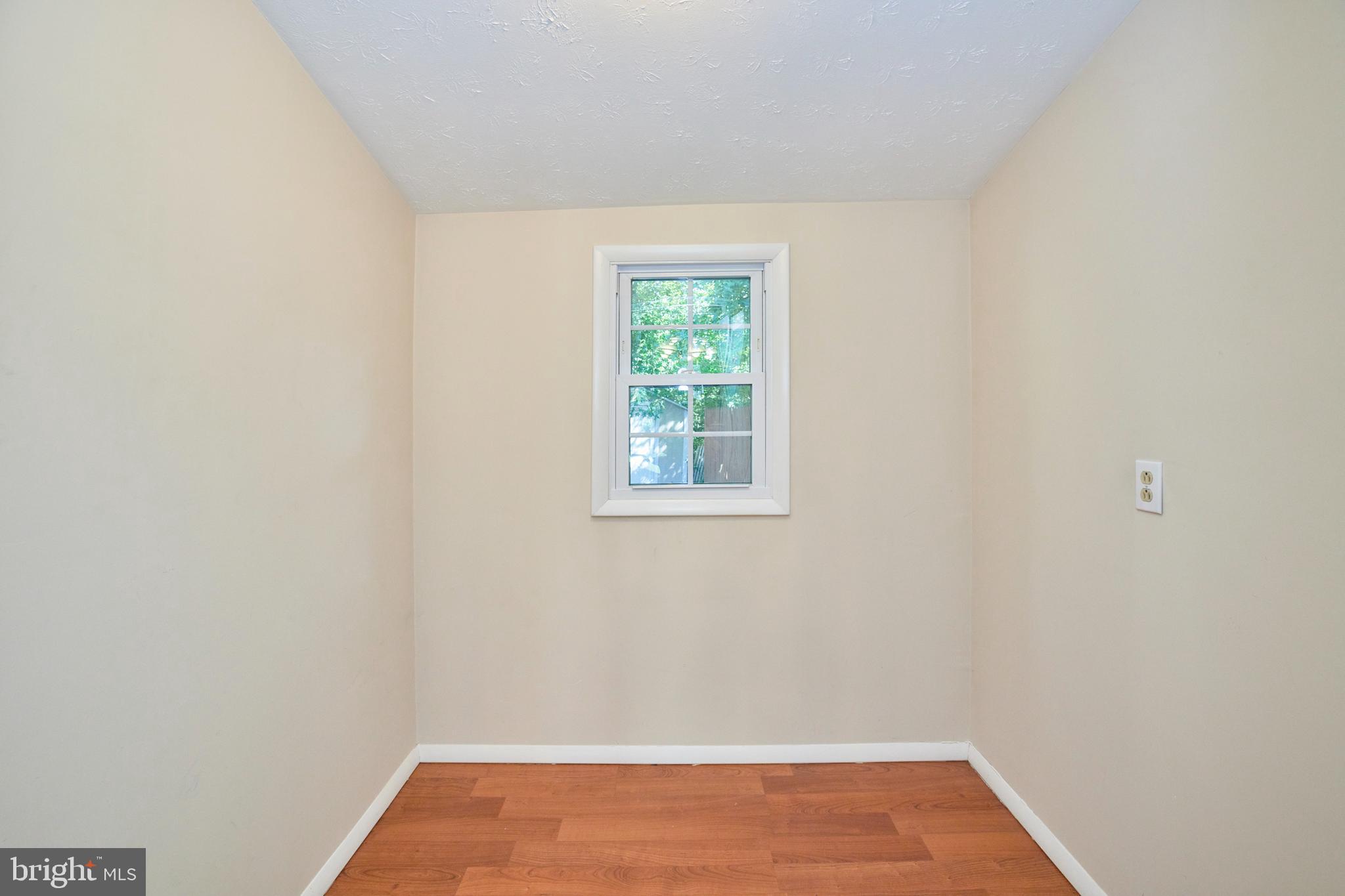 BELMONT - Residential Lease