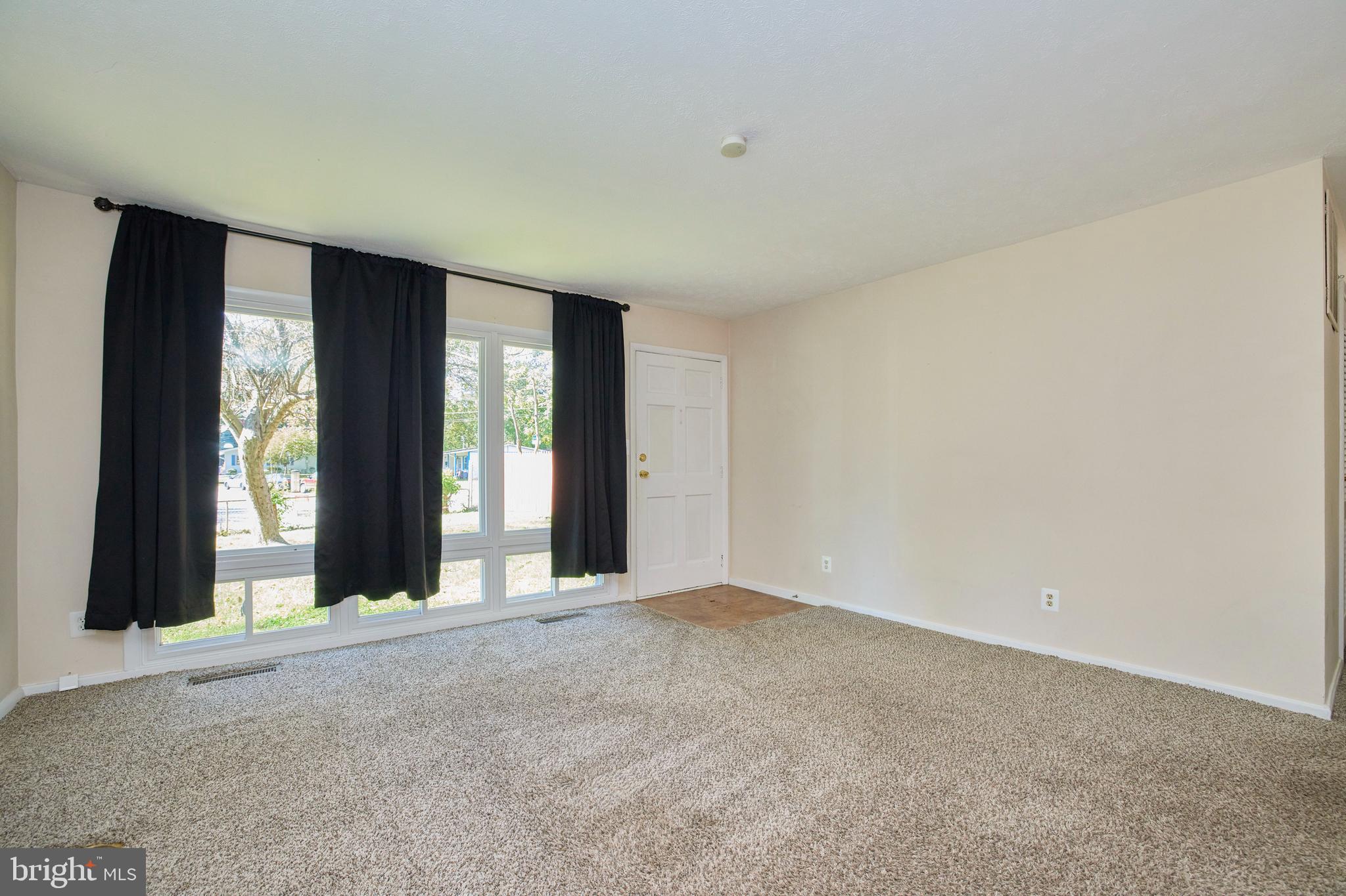 BELMONT - Residential Lease