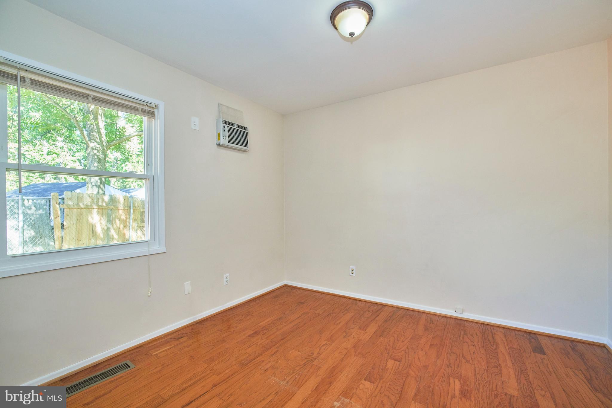 BELMONT - Residential Lease