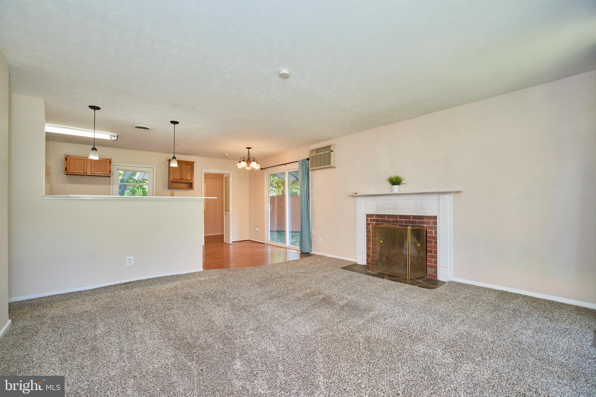 BELMONT - Residential Lease