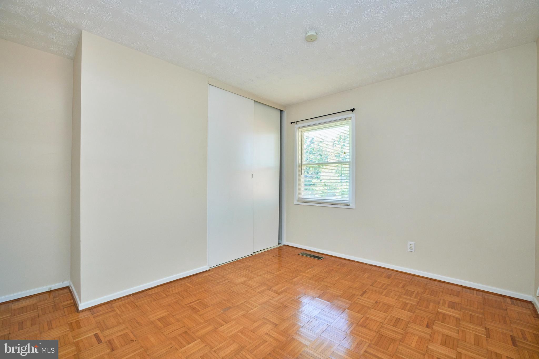 BELMONT - Residential Lease