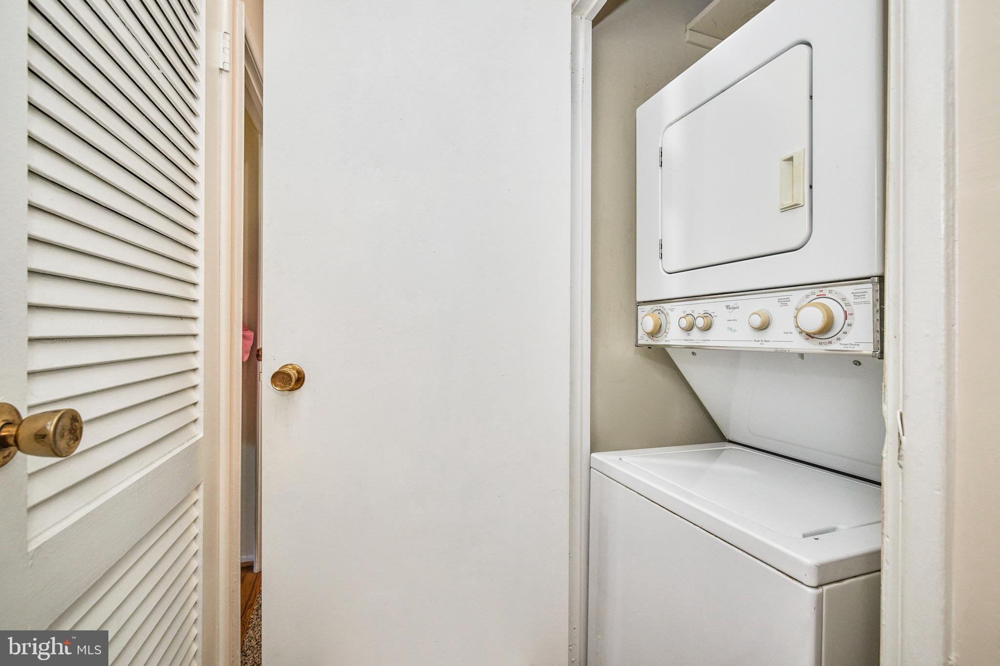 BELMONT - Residential Lease