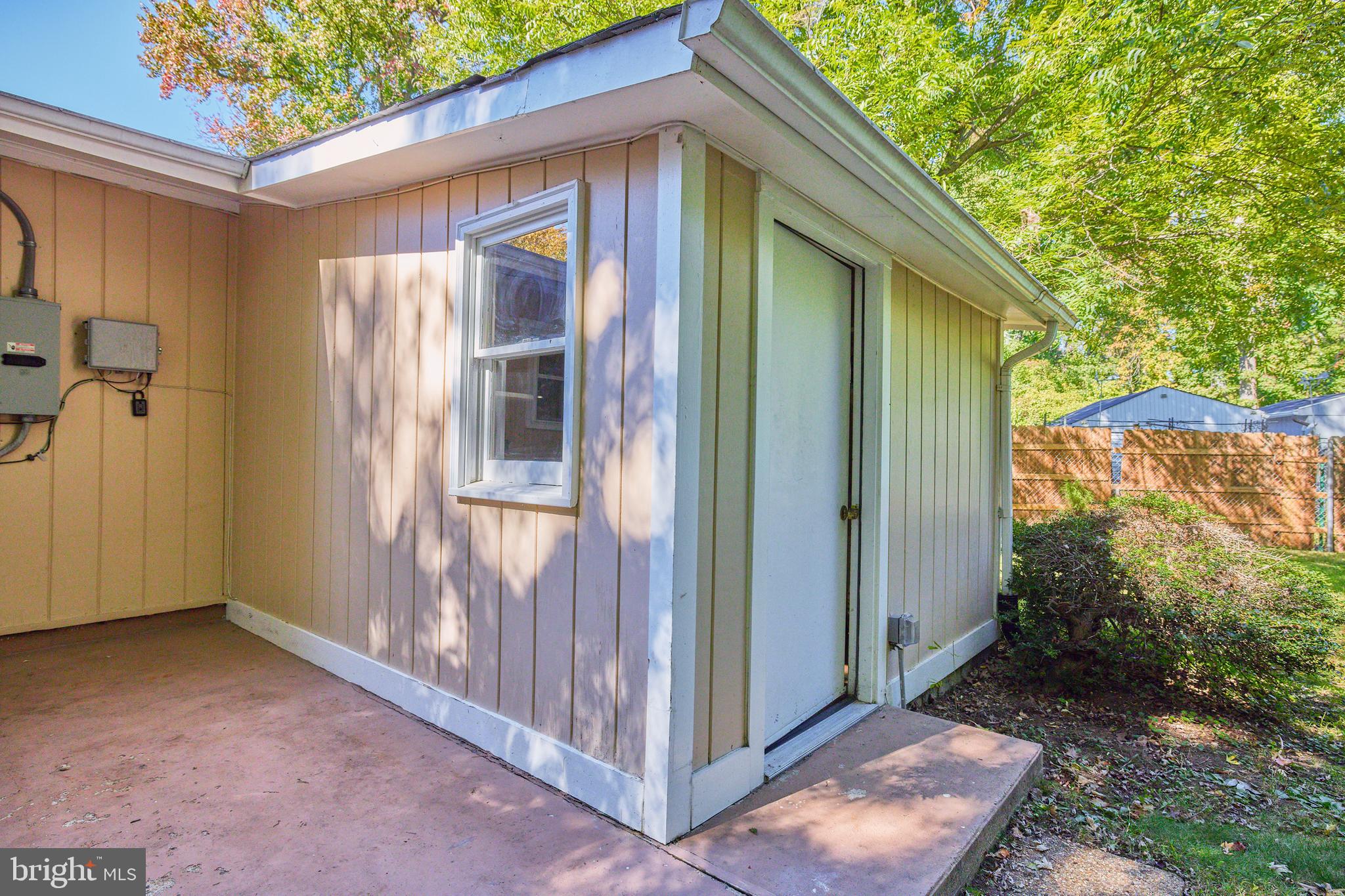 BELMONT - Residential Lease