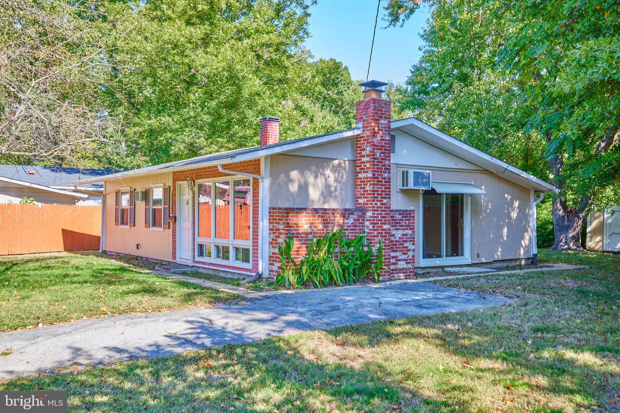 BELMONT - Residential Lease