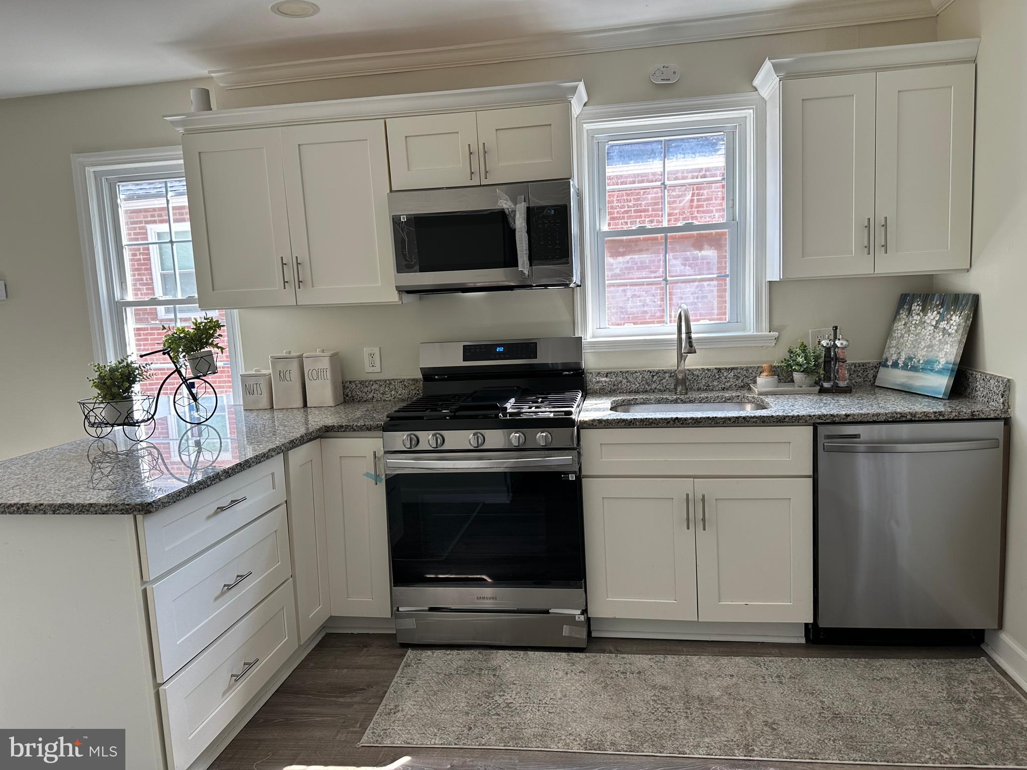 GREATER CAPITOL - Residential