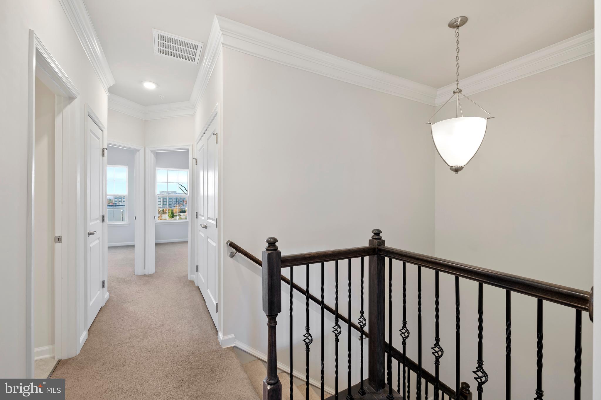 DISCOVERY SQUARE - Residential Lease