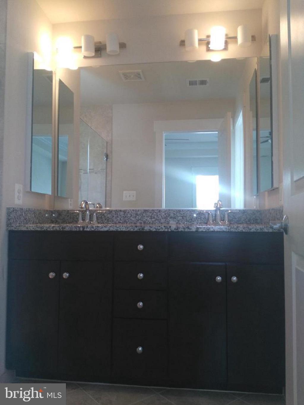 BRAMBLETON OVERLOOK - Residential Lease