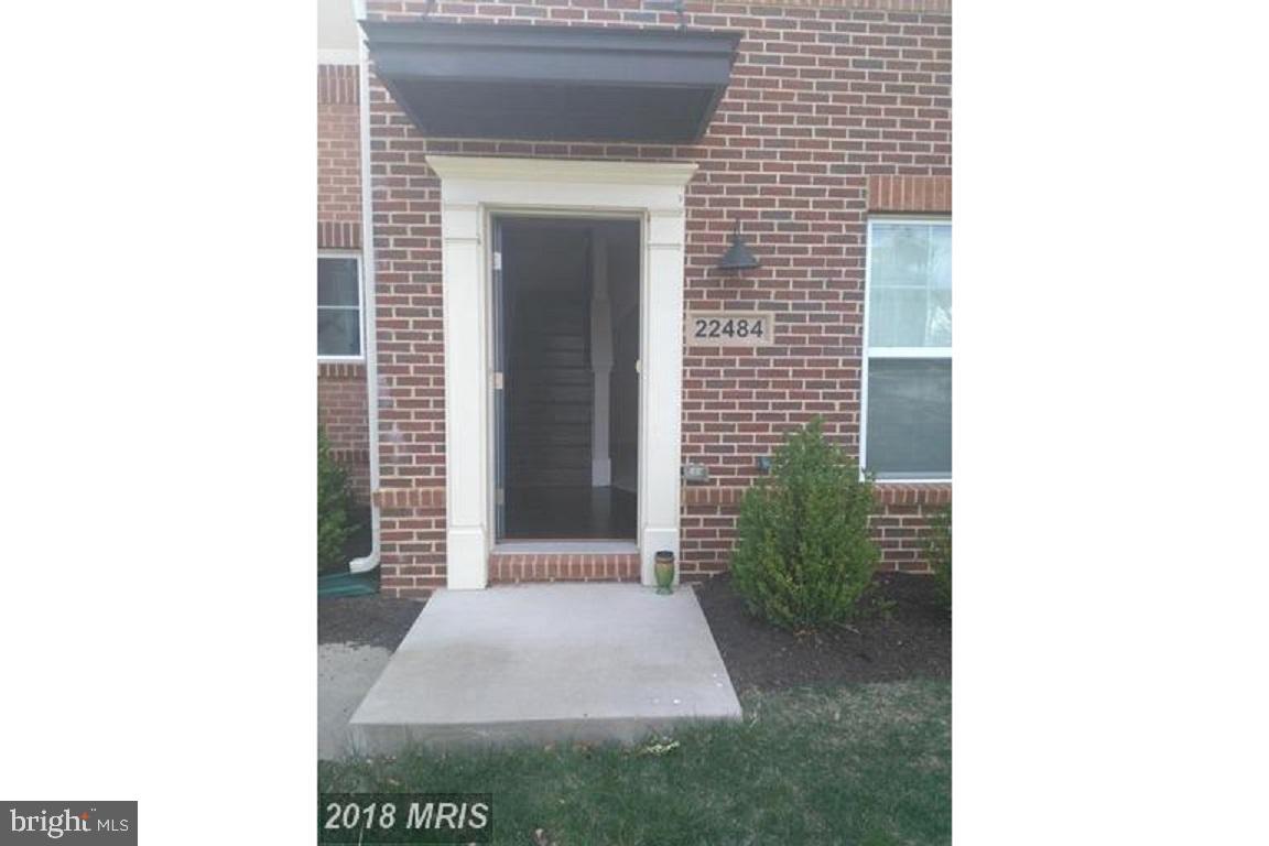 BRAMBLETON OVERLOOK - Residential Lease