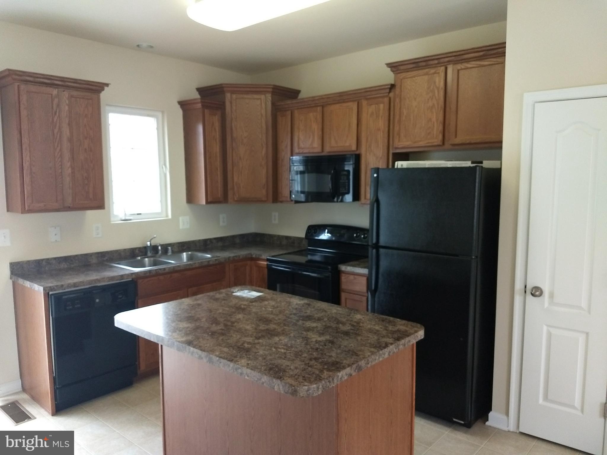 TANYARD SPRINGS - Residential Lease