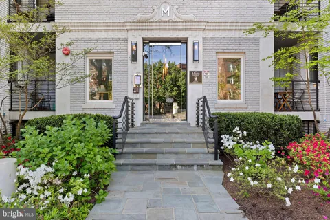 329 Rhode Island Avenue NE Unit 104, Washington, DC MLS: DCDC2192992
