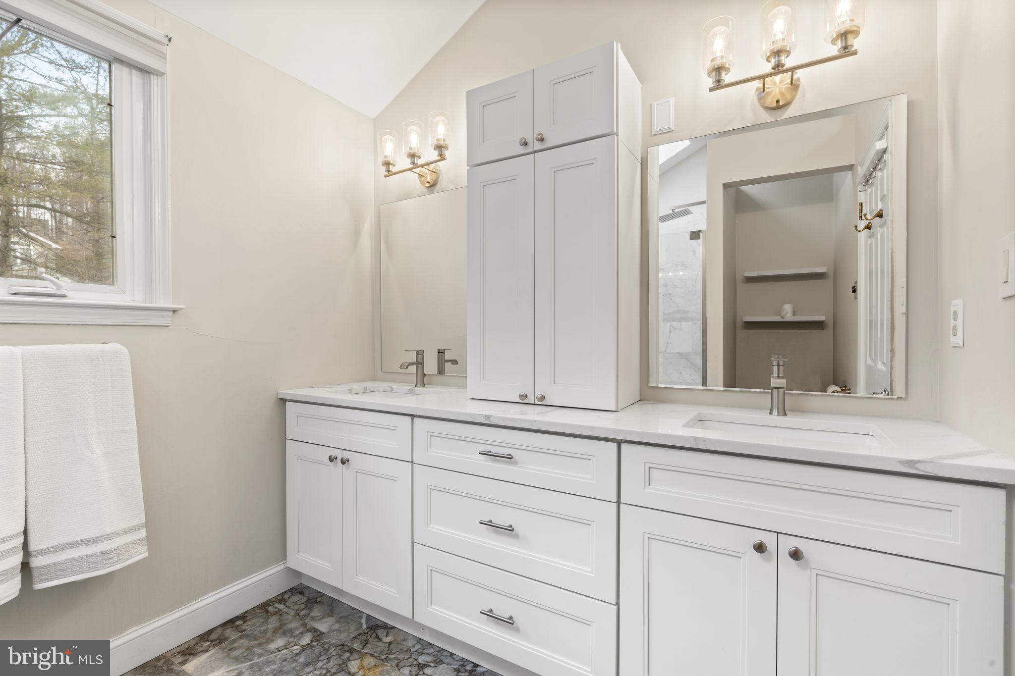 WHITFORD VILLAGE - Residential