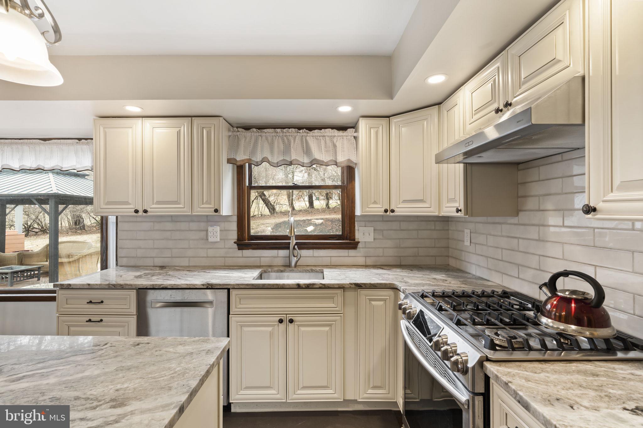 WHITFORD VILLAGE - Residential