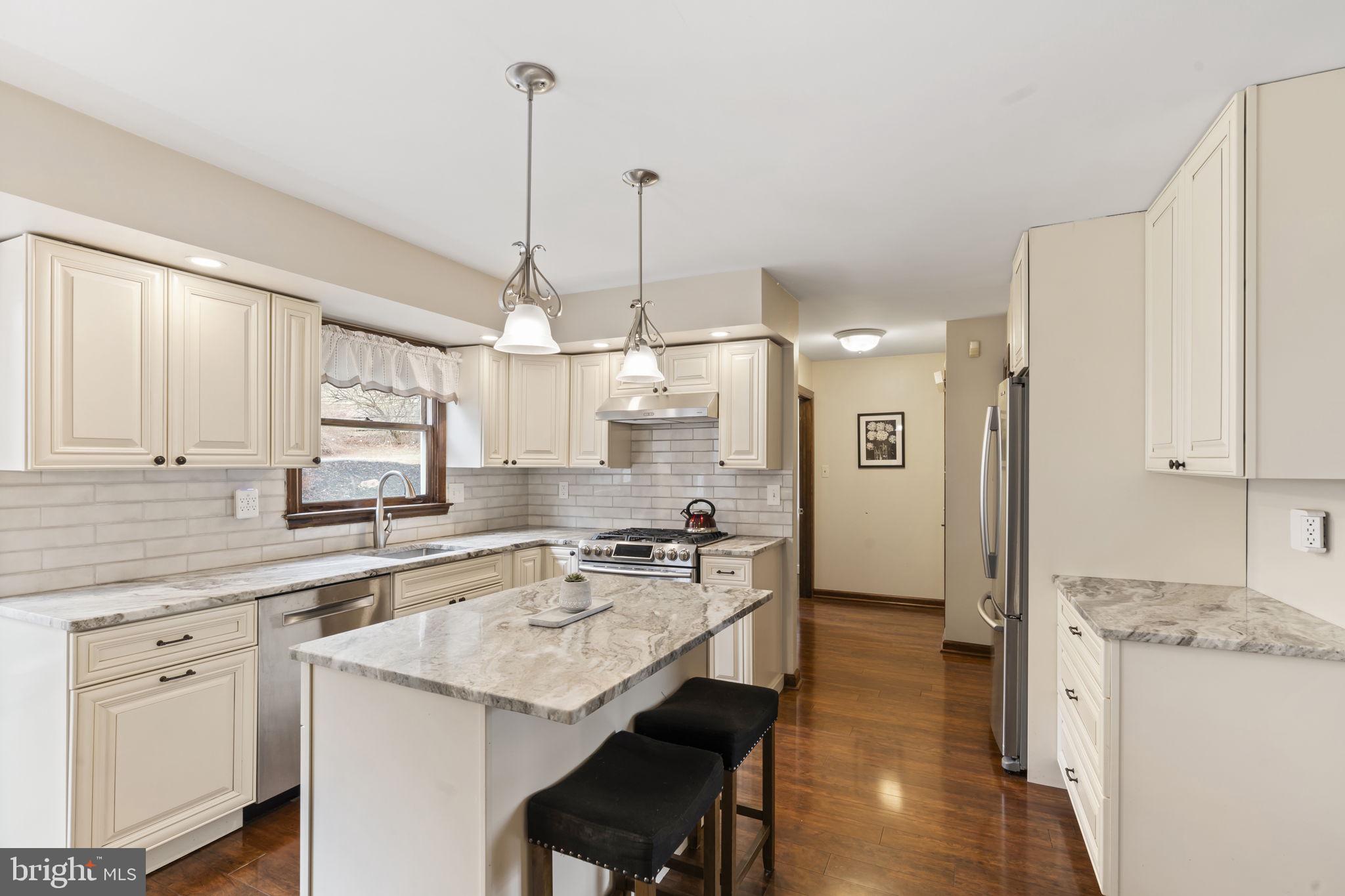 WHITFORD VILLAGE - Residential