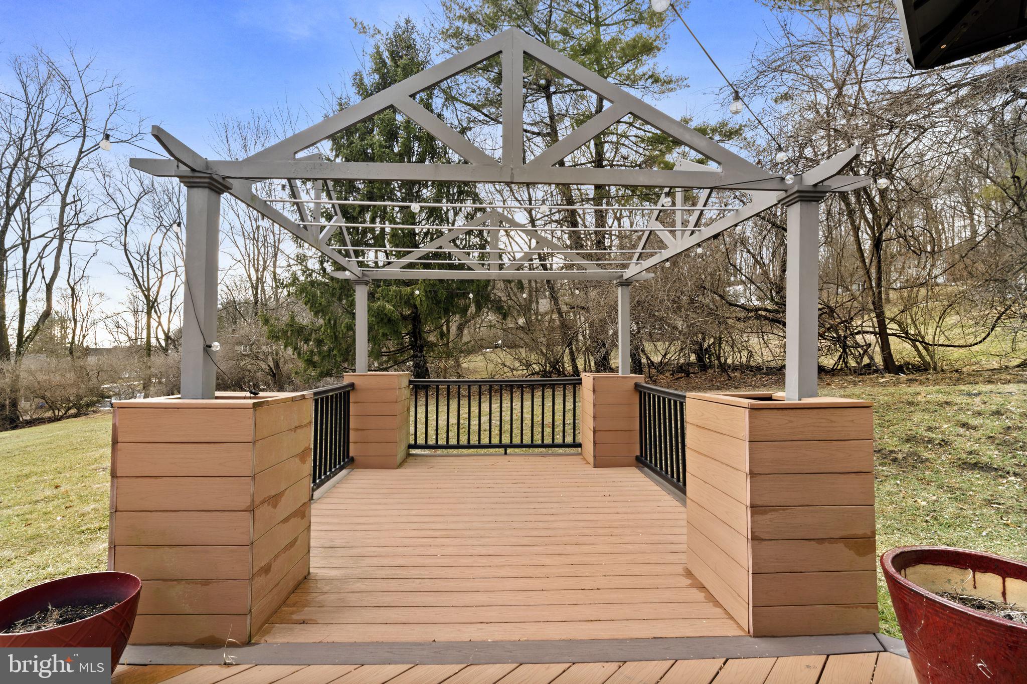 WHITFORD VILLAGE - Residential