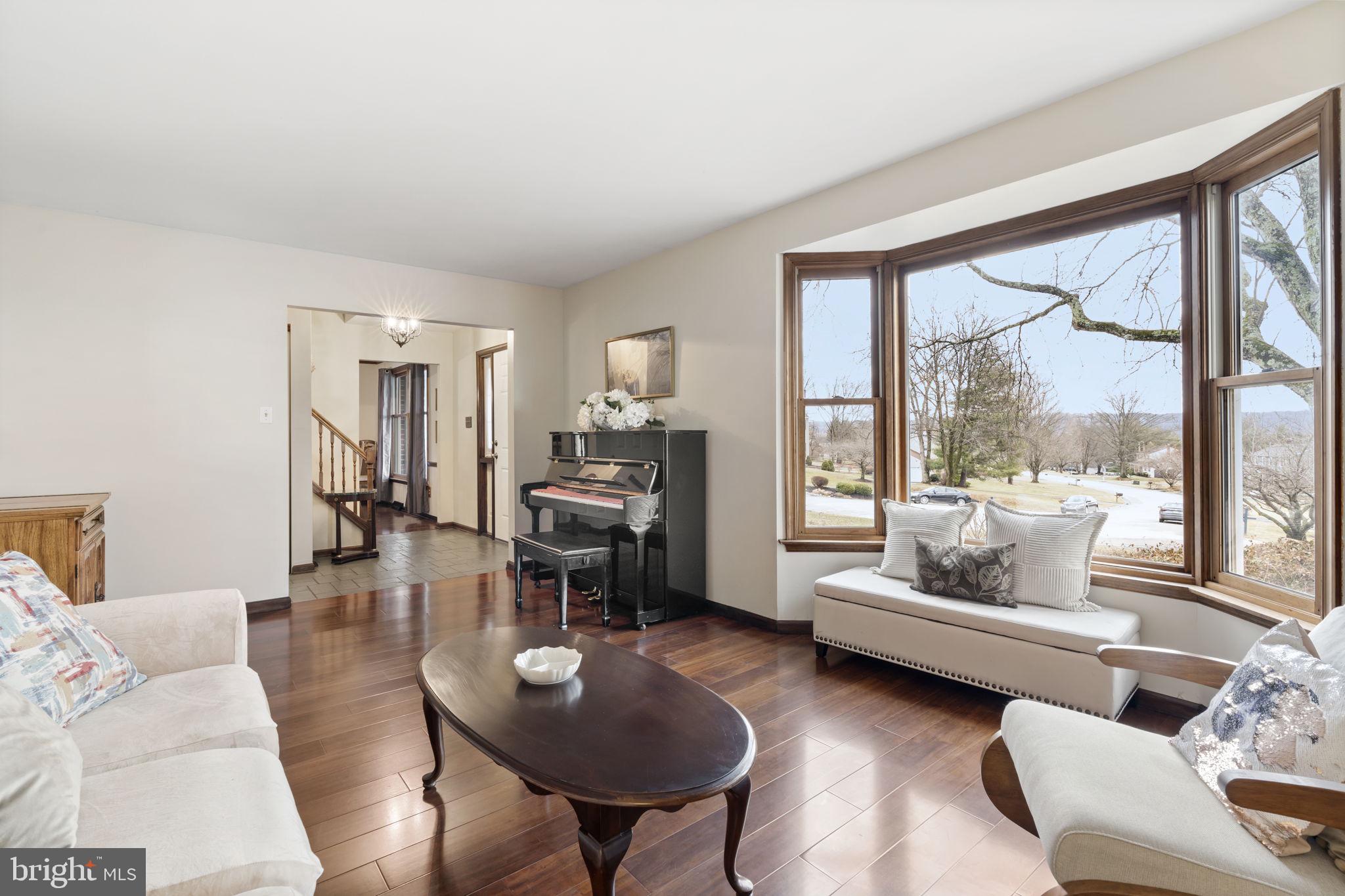 WHITFORD VILLAGE - Residential