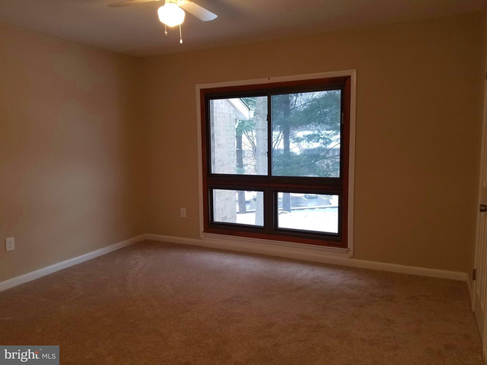 LONG REACH - Residential