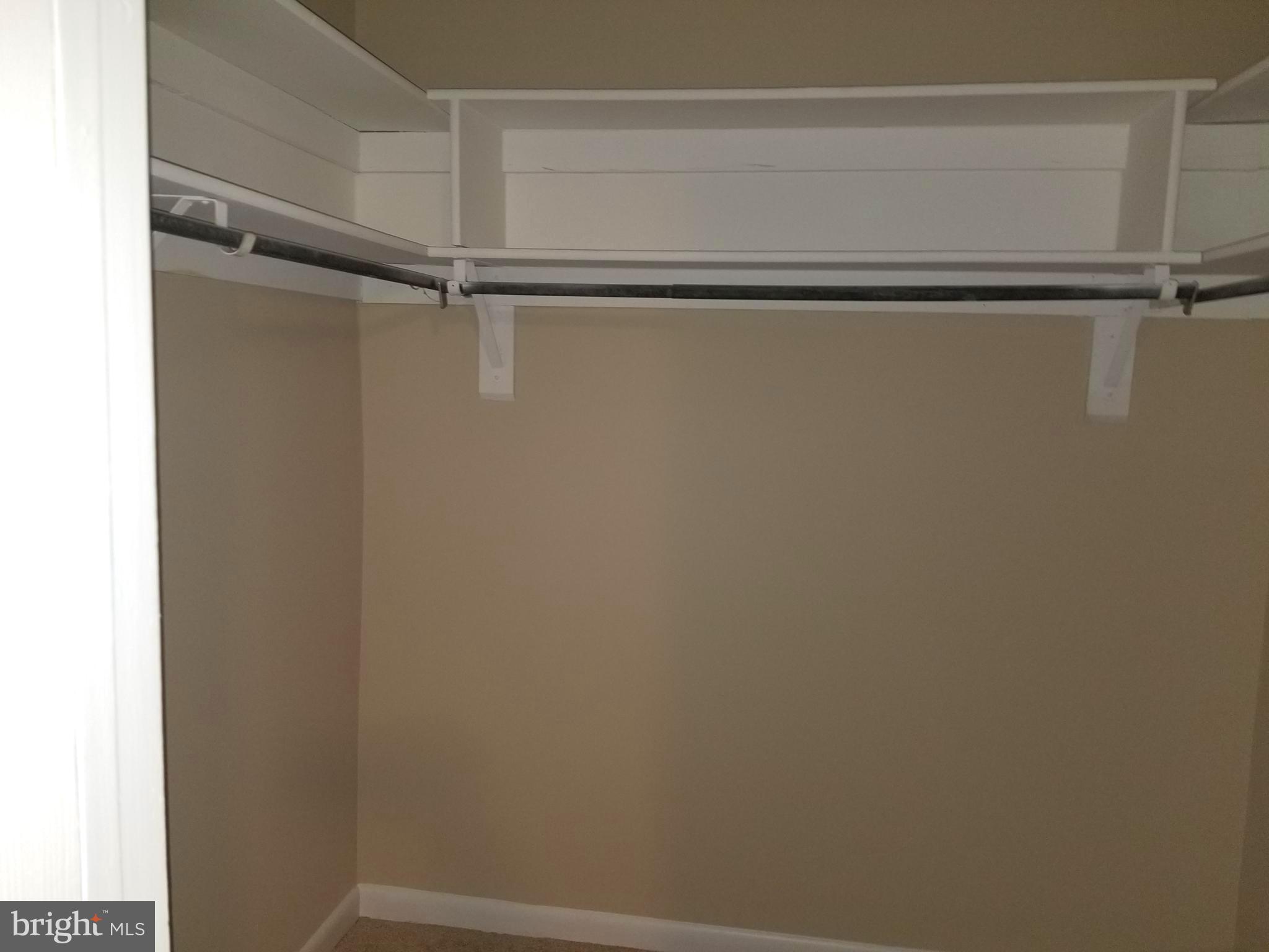 LONG REACH - Residential