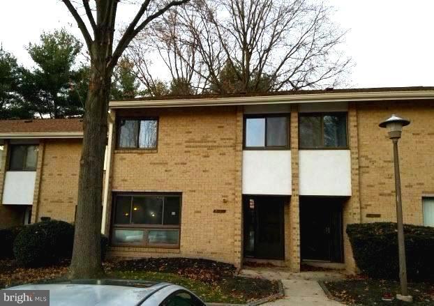 LONG REACH - Residential