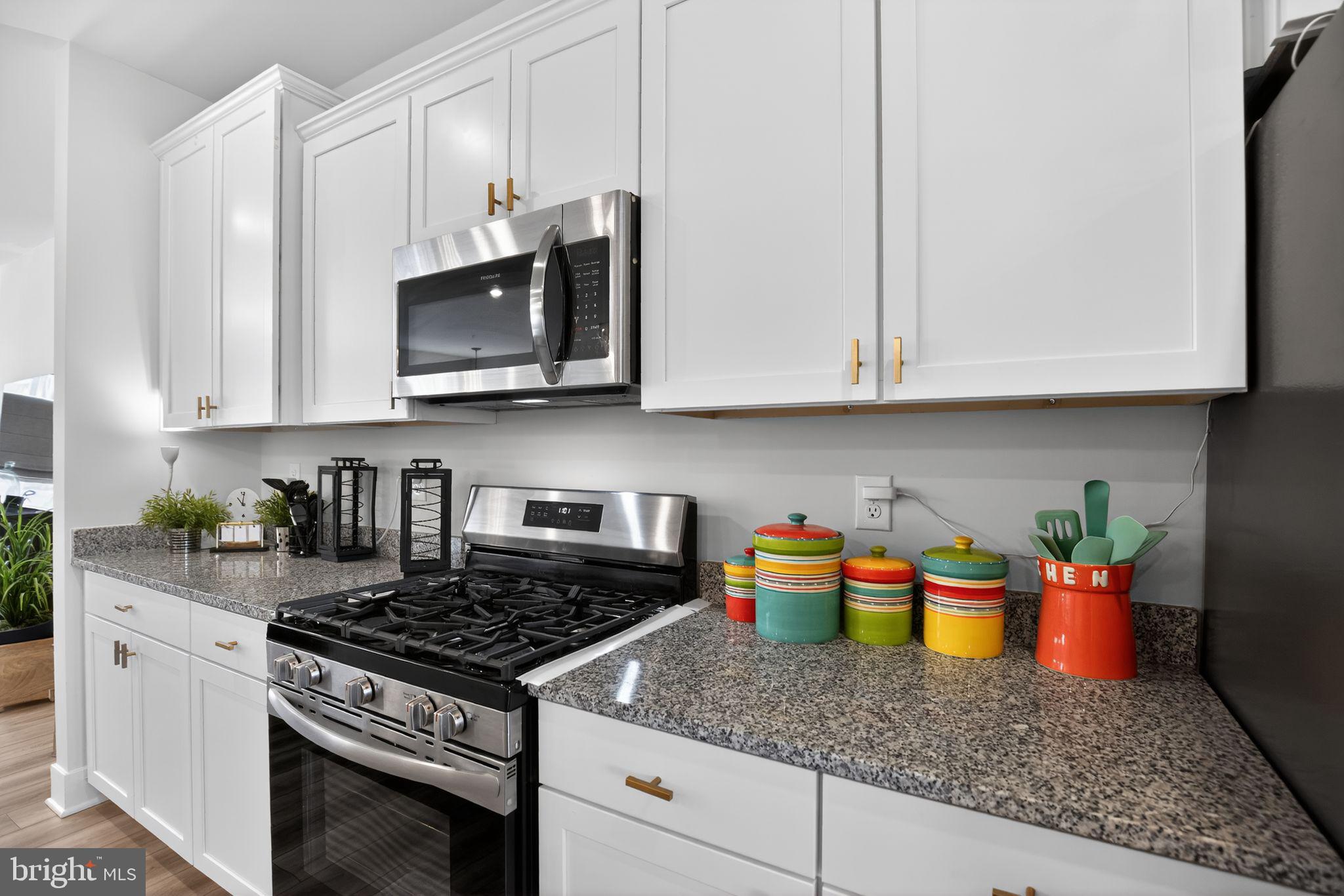 WOODS OF MYRTLE POINT - Residential