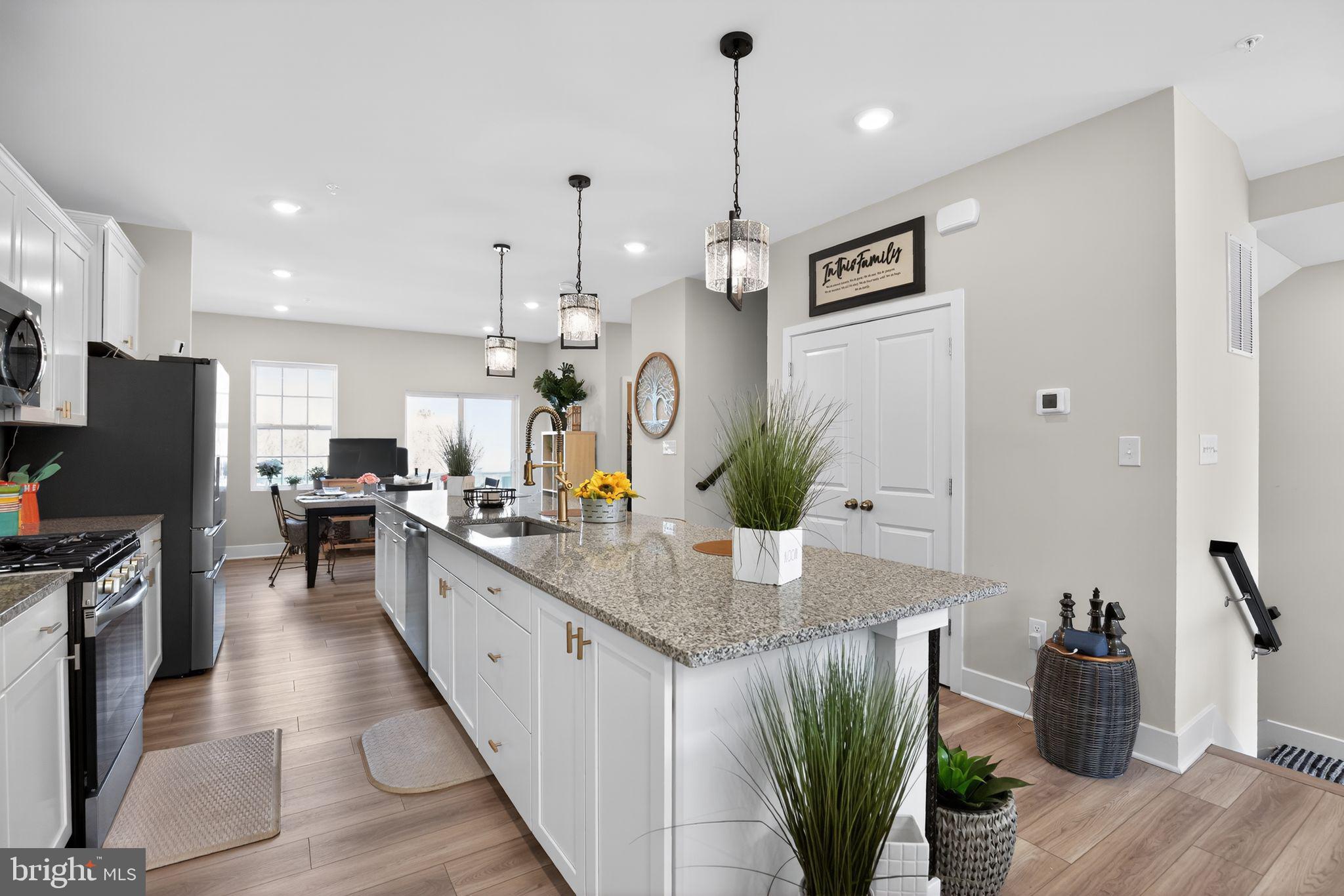 WOODS OF MYRTLE POINT - Residential