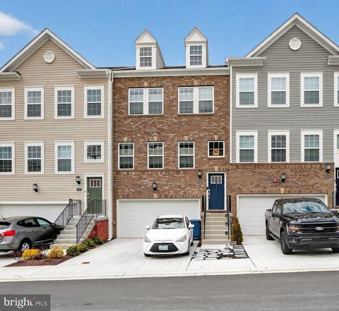 Townhouse For Sale - 23609 Crosswinds Way Way<br/> CALIFORNIA, MD 20619