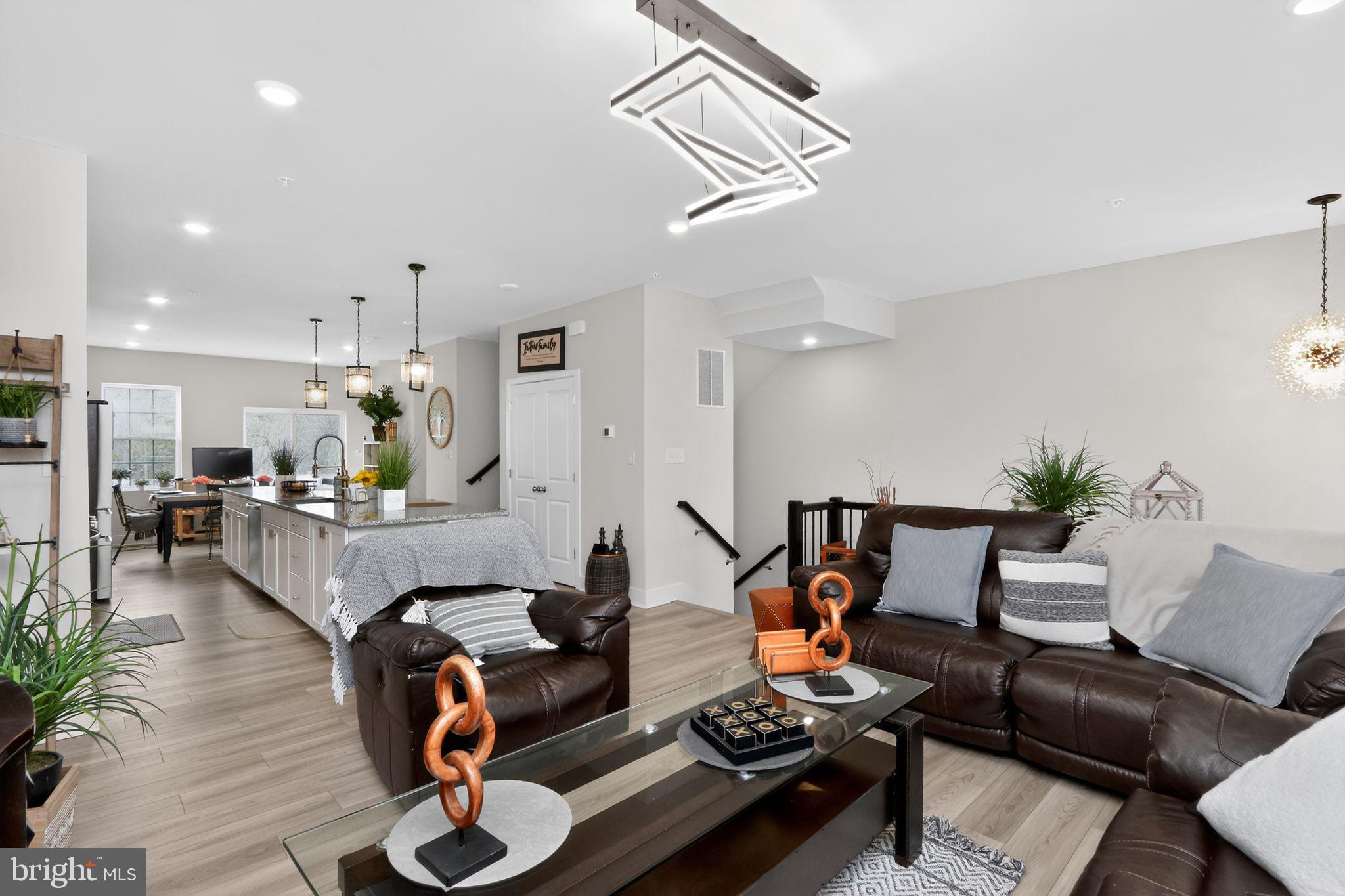 WOODS OF MYRTLE POINT - Residential