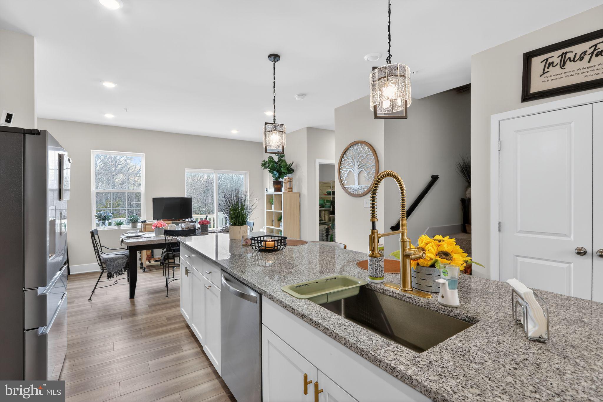 WOODS OF MYRTLE POINT - Residential