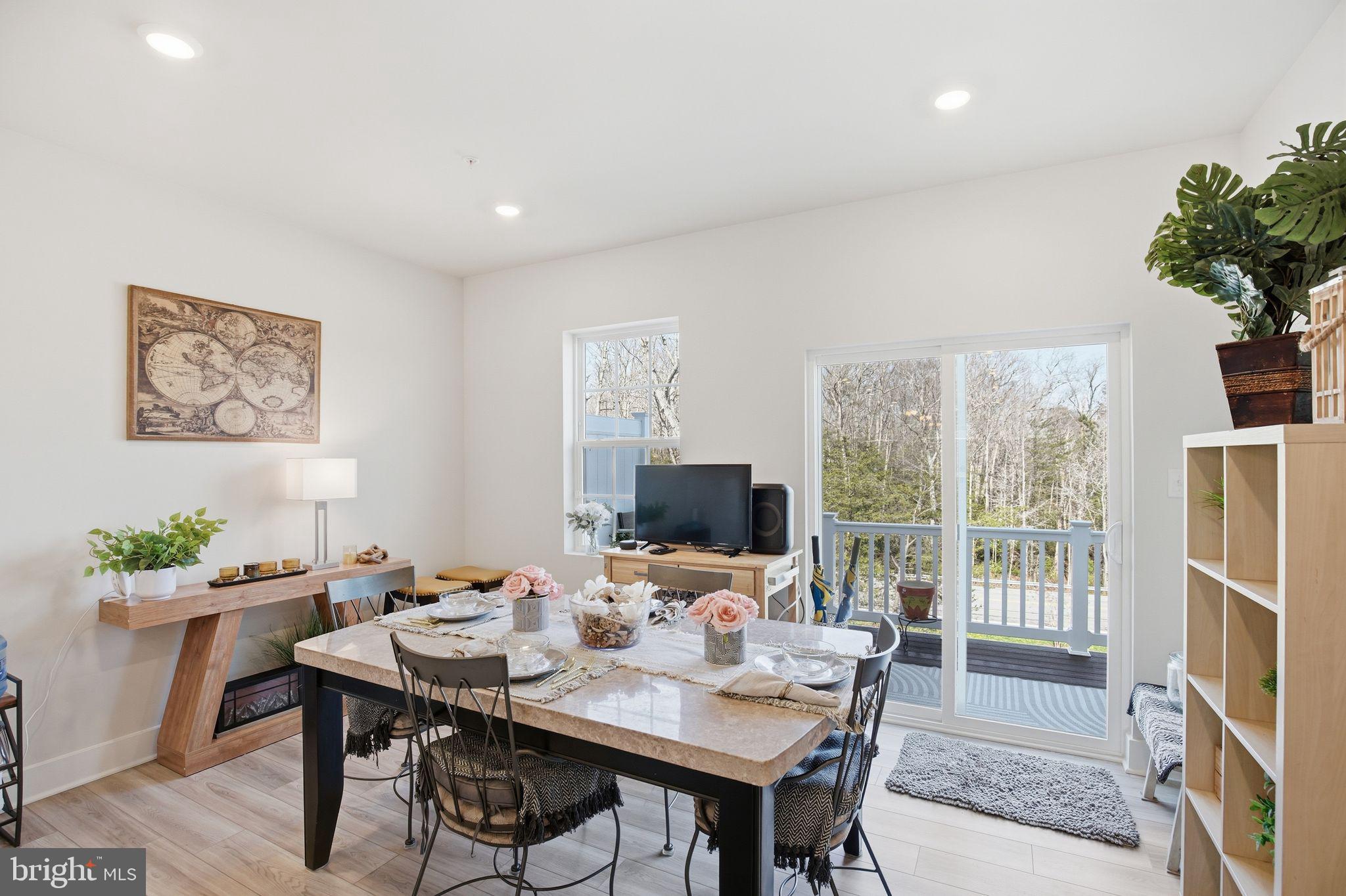 WOODS OF MYRTLE POINT - Residential