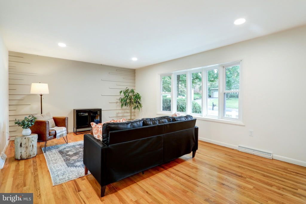 Photo of 506 Big Bend Road, LANCASTER, PA 17603 (MLS # PALA2076980)