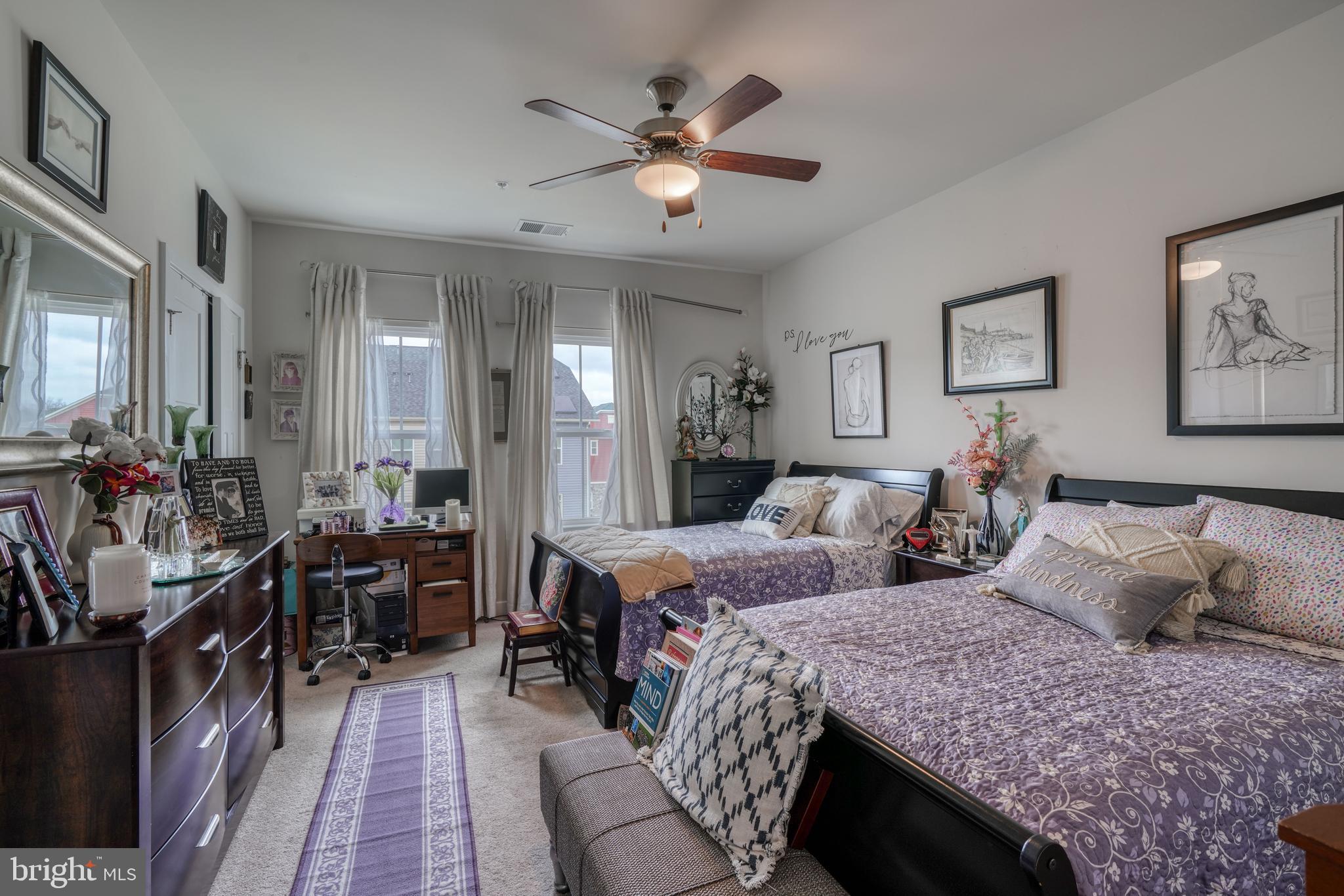 CREEKSIDE VILLAGE - Residential