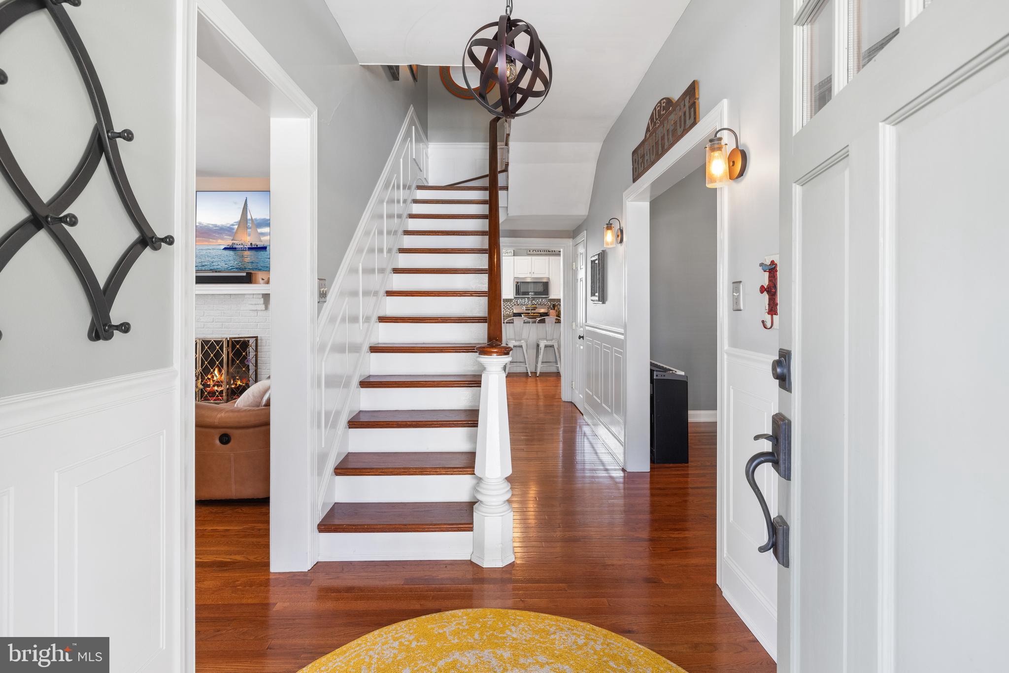 KENNETT SQ - Residential