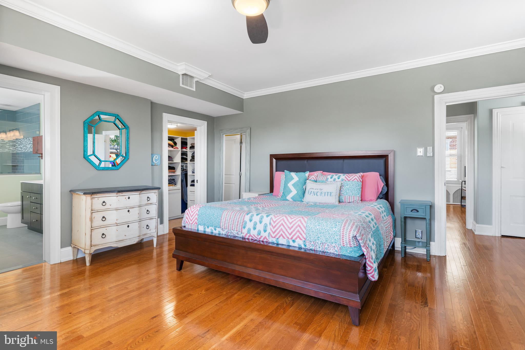 KENNETT SQ - Residential