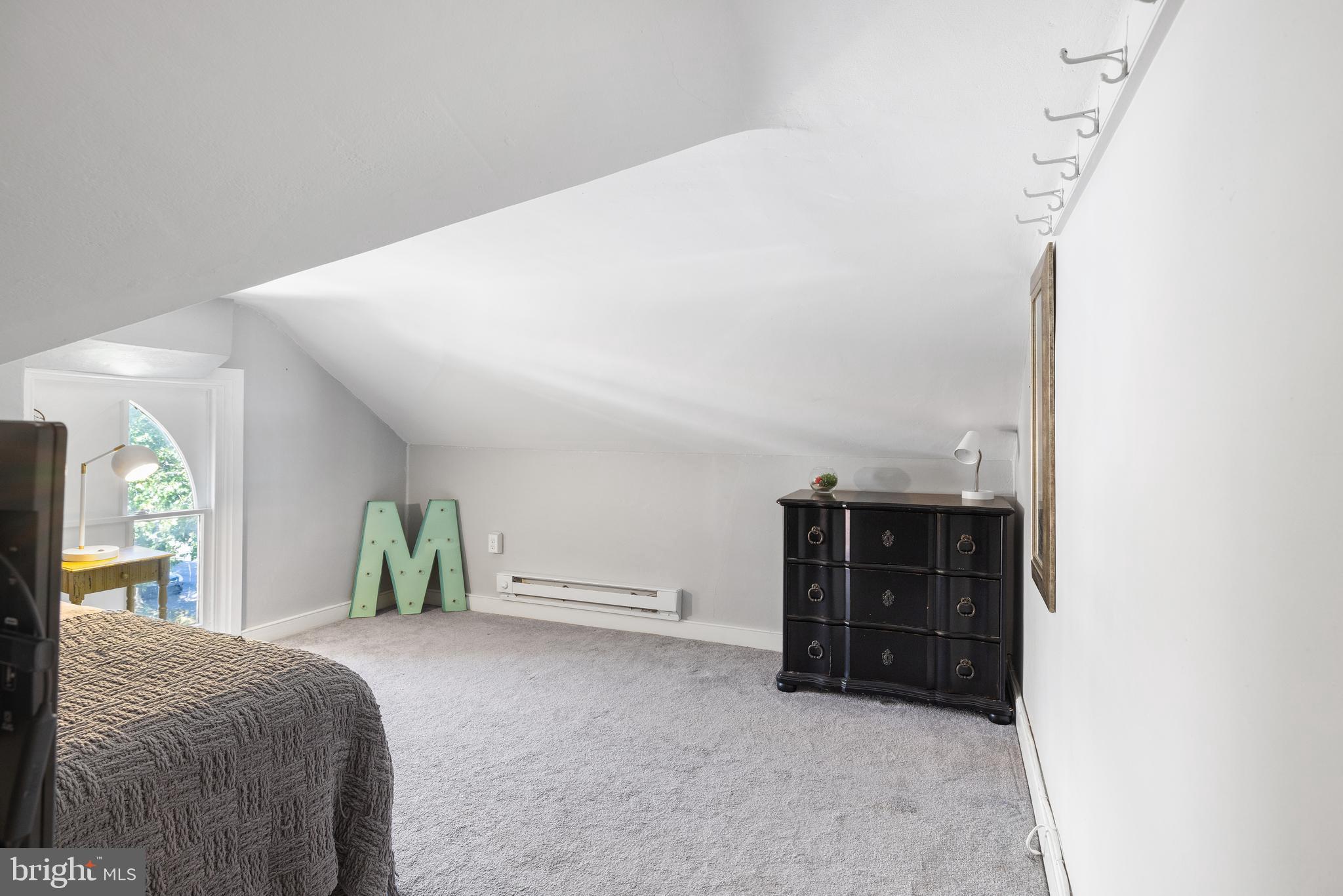 KENNETT SQ - Residential