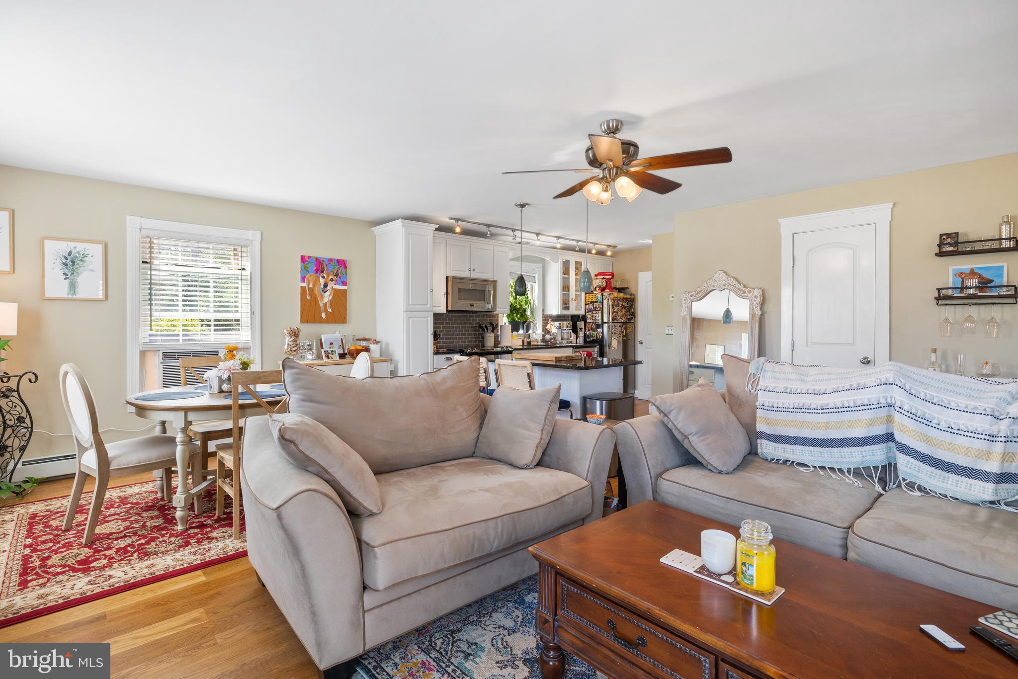 KENNETT SQ - Residential